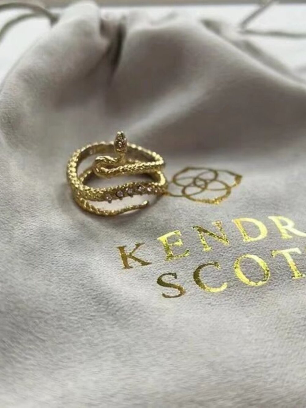 Kendra Scott Ring